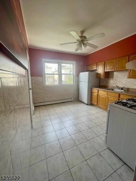 140 Hoyt St #2 - Photo 7 of 11