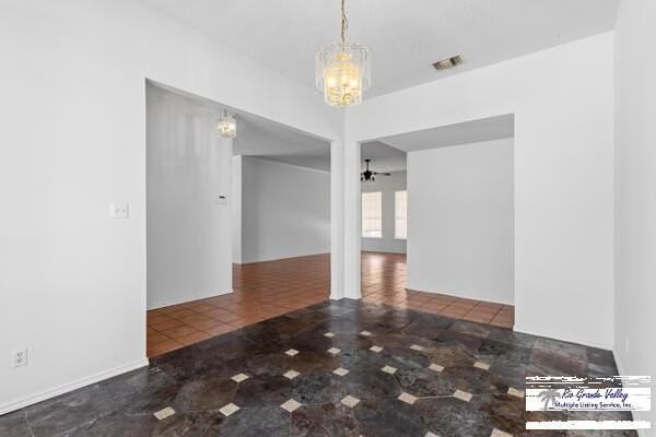 3409 Violet Ave - Photo 4 of 19
