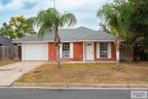 featured image of 2111 El Arroyo St