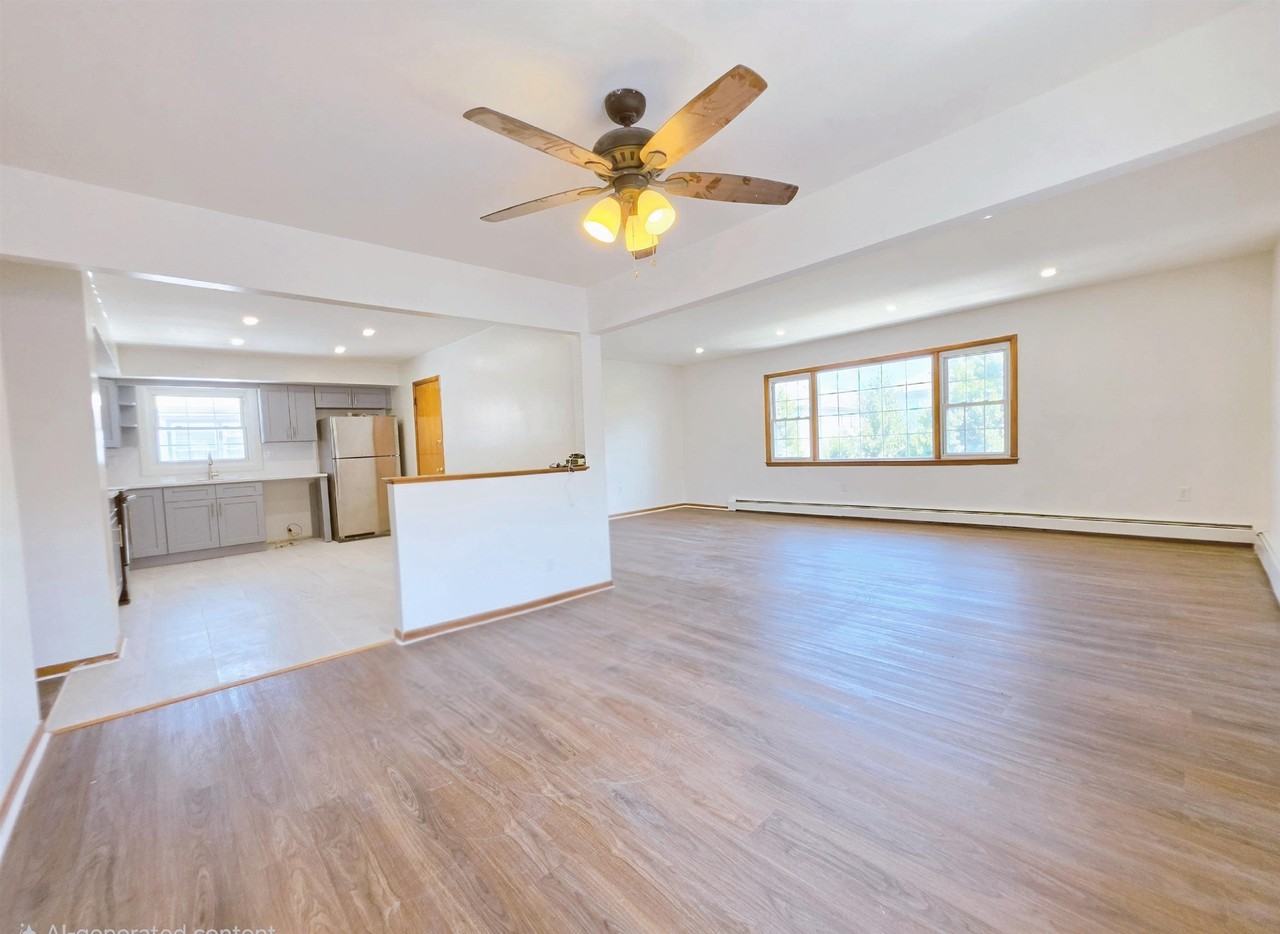 295 Paulanne Ter #2 - Photo 5 of 18