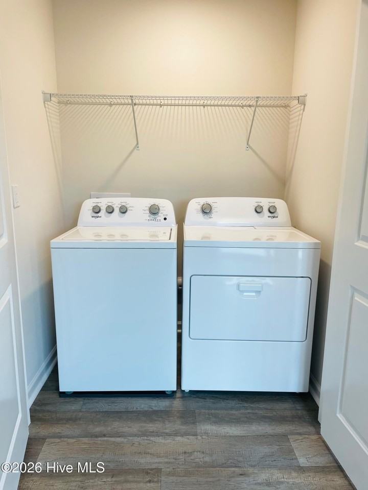 4121 Laurel Ridge Dr #D - Photo 7 of 16