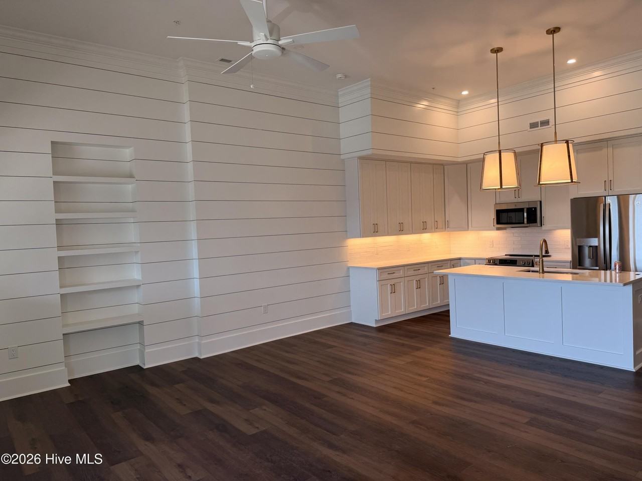 801 Mulberry St #214 - Photo 2 of 29