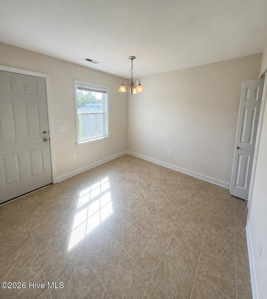 643 Fowler Manning Rd #20 - Photo 4 of 11