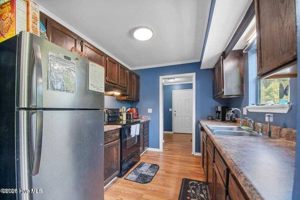 235 Sand Ridge Rd - Photo 2 of 2