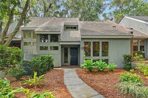 featured image of 40 Dame Kathryn Dr