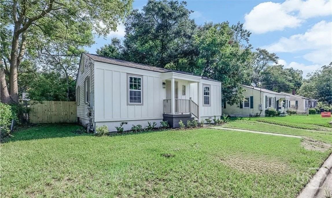 2152 Mississippi Ave - Photo 3 of 22