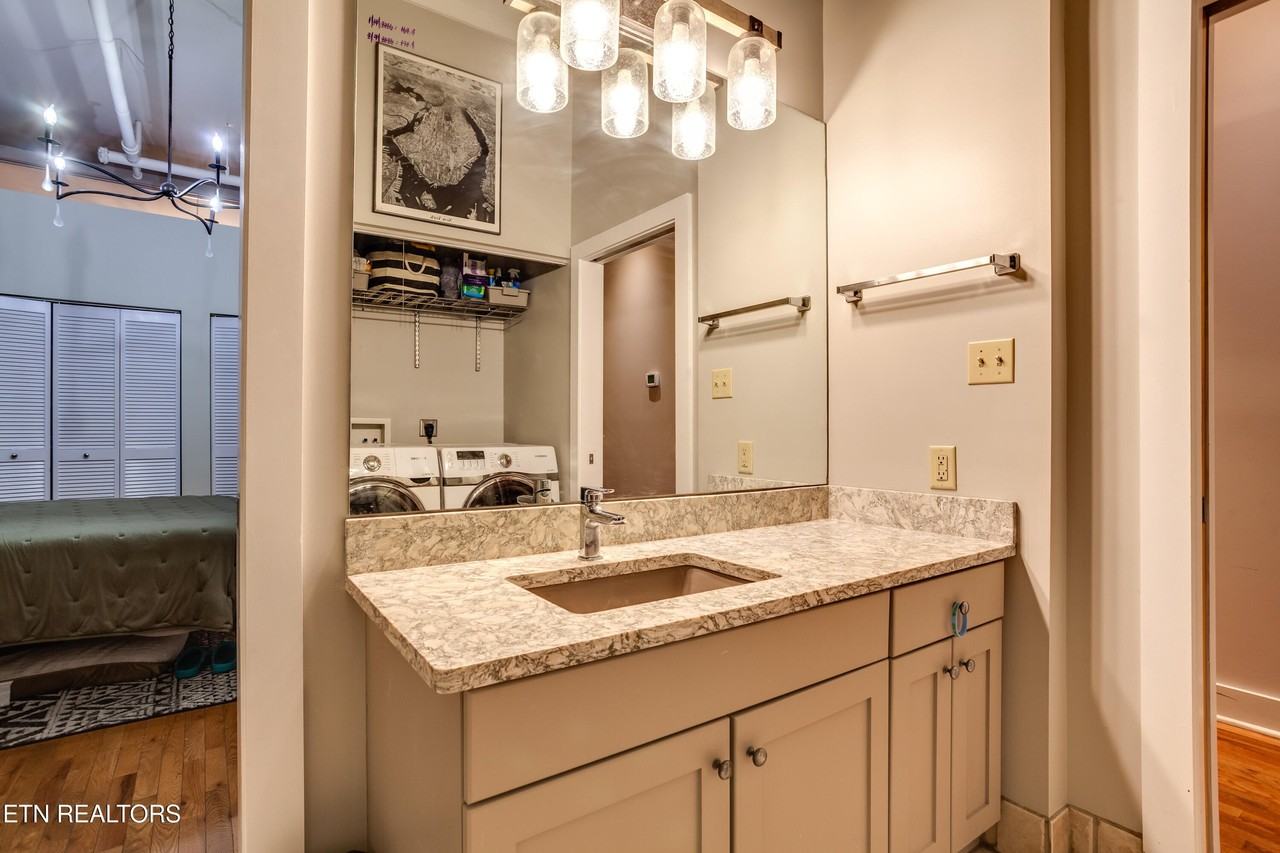 418 S Gay St #503 - Photo 7 of 16