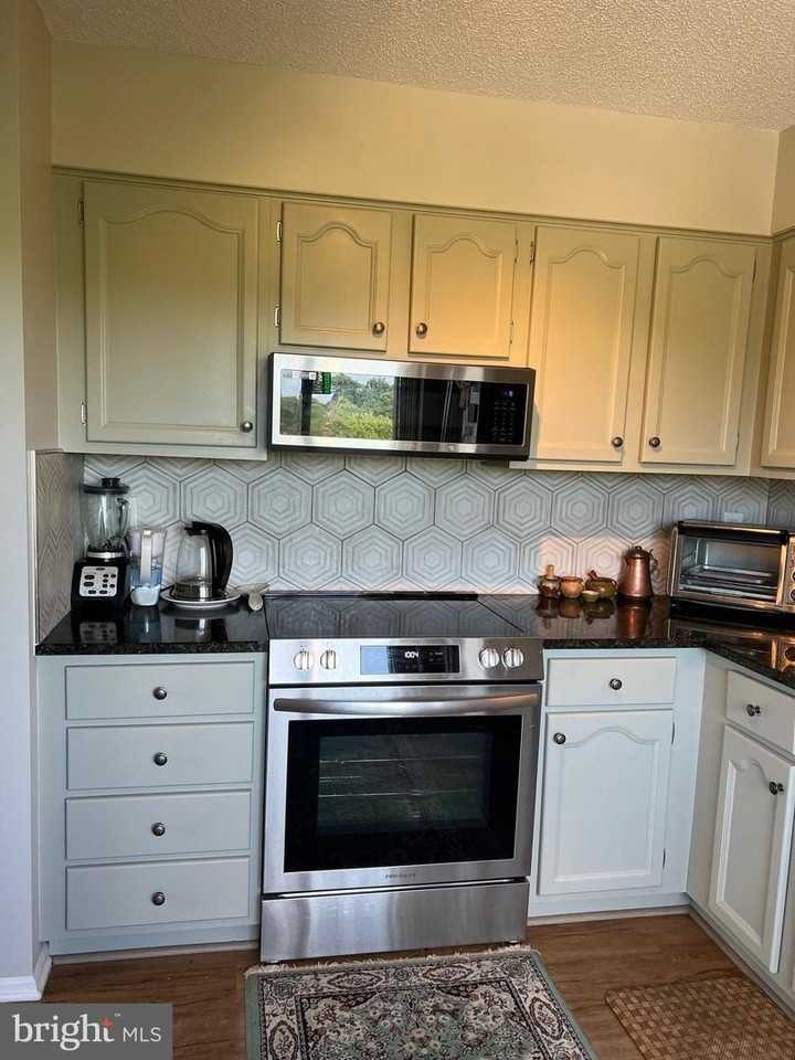 3310 N Leisure World Blvd - Photo 5 of 23