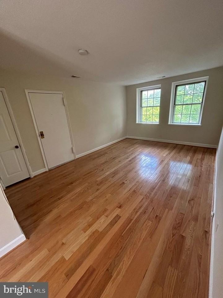4838 28th St S - Photo 6 of 12
