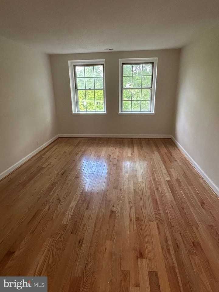 4838 28th St S - Photo 7 of 12