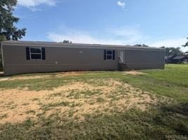 featured image of 81 Narrow Ln