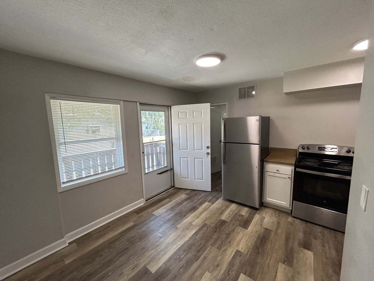 2506 Redbud Lane - 2506EThe Hamilton #2506E - Photo 3 of 7