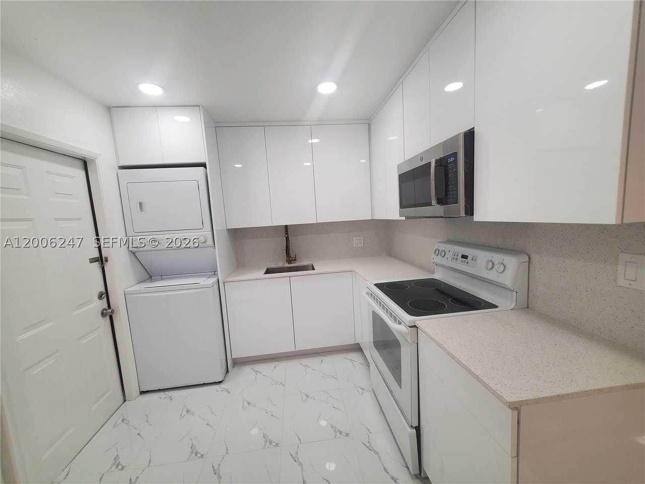 9203 Nw 38th Dr #2 - Photo 3 of 17