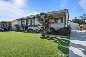 featured image of 5000 Merrill St