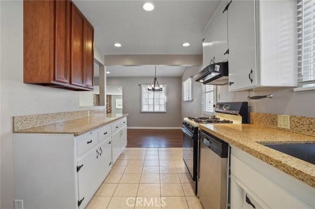 5000 Merrill St - Photo 6 of 8