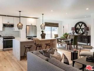 4328 Edenhurst Ave - Photo 3 of 8