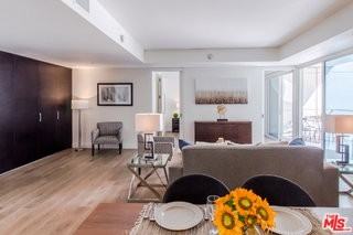 6250 Hollywood Blvd #4L - Photo 3 of 7