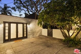 1169 S Sierra Bonita Ave - Photo 3 of 8