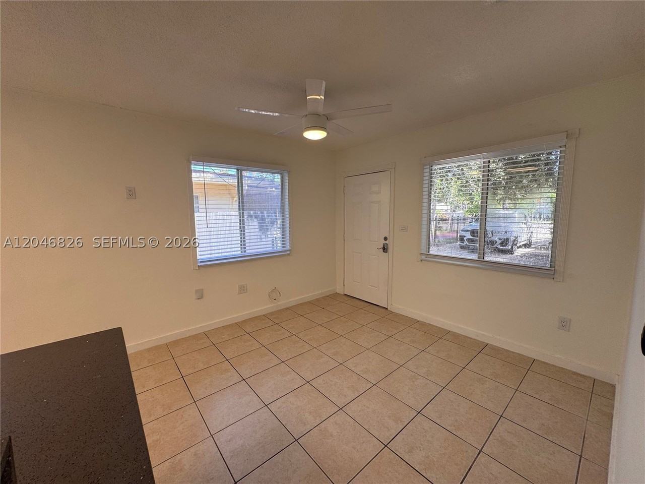 2540 Ne 181st St #2542 - Photo 3 of 12