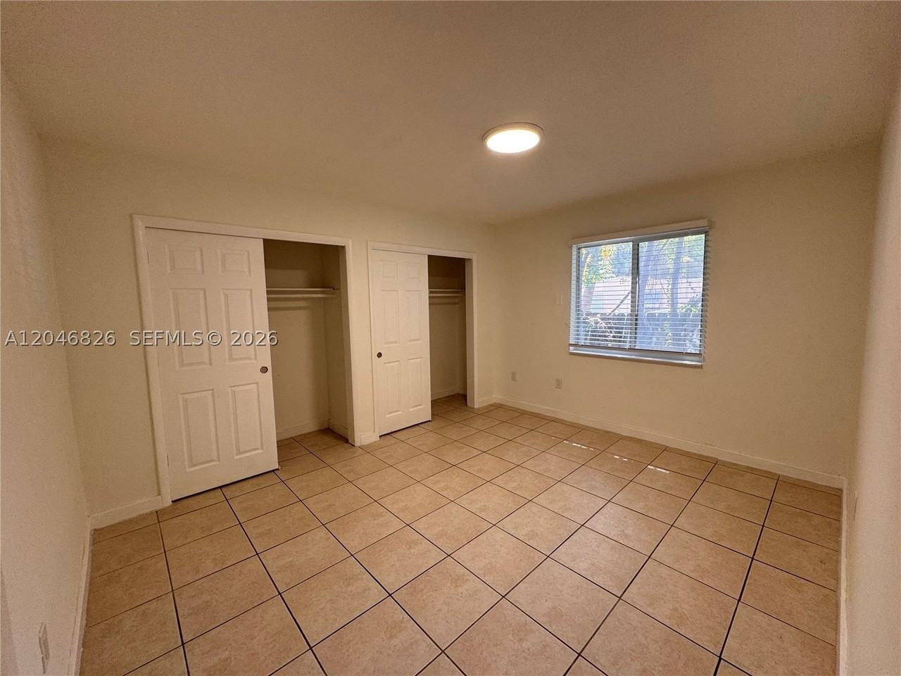 2540 Ne 181st St #2542 - Photo 6 of 12