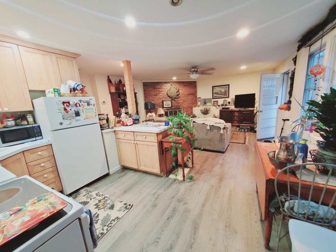 36 Bayne St #1 - Photo 2 of 7