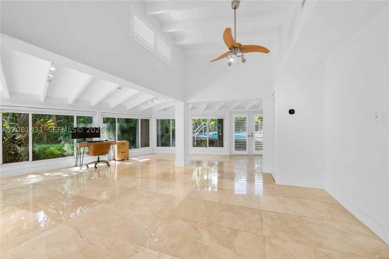 12200 Sw 74th Ct - Photo 5 of 30
