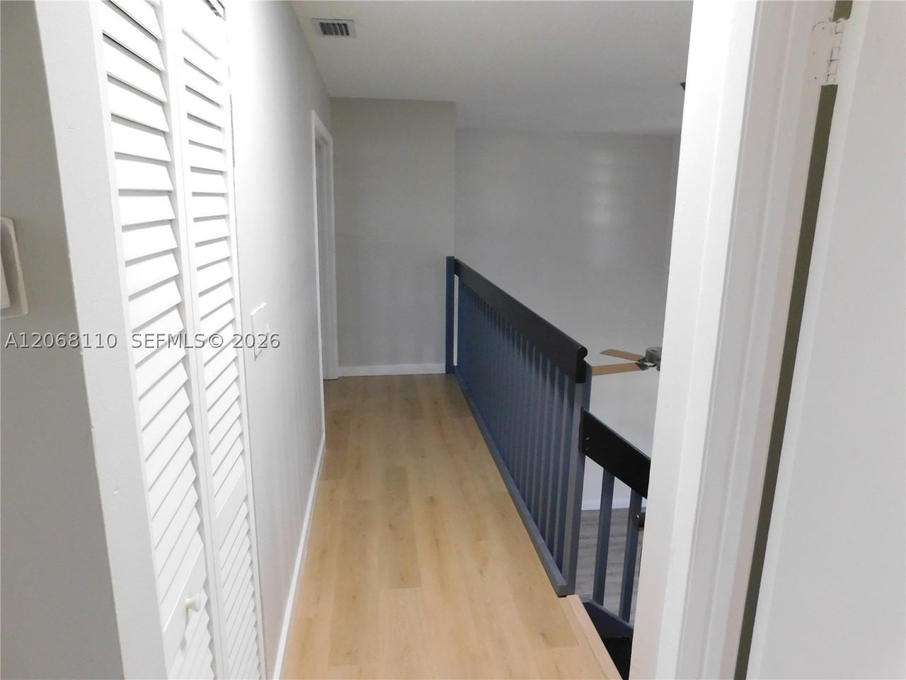 12164 Sw 52nd Pl - Photo 6 of 36