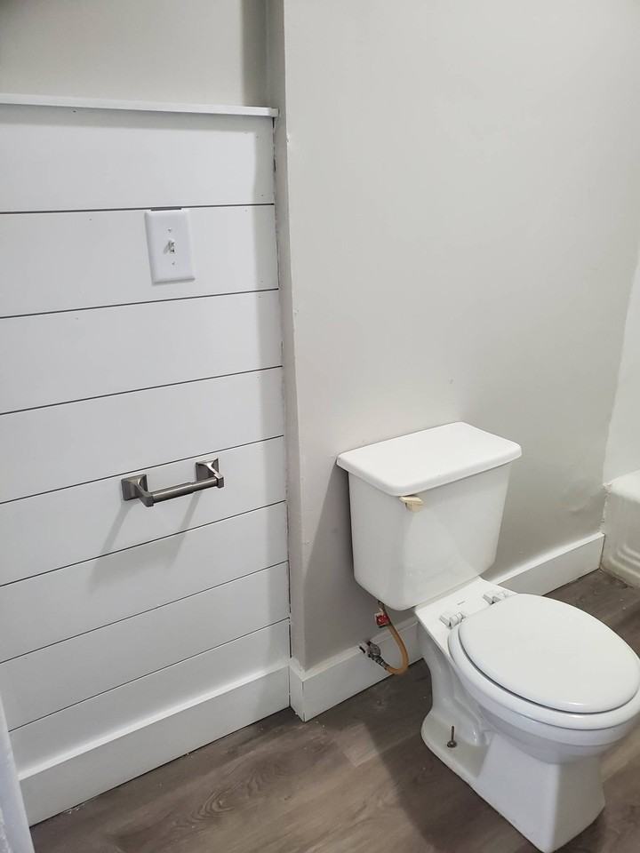 502 5th St S #2 - Photo 4 of 9