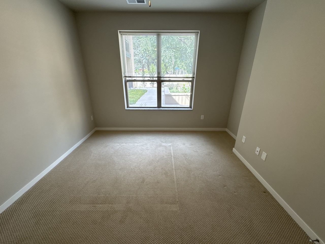 4612 Hammersley Rd #118 - Photo 7 of 30