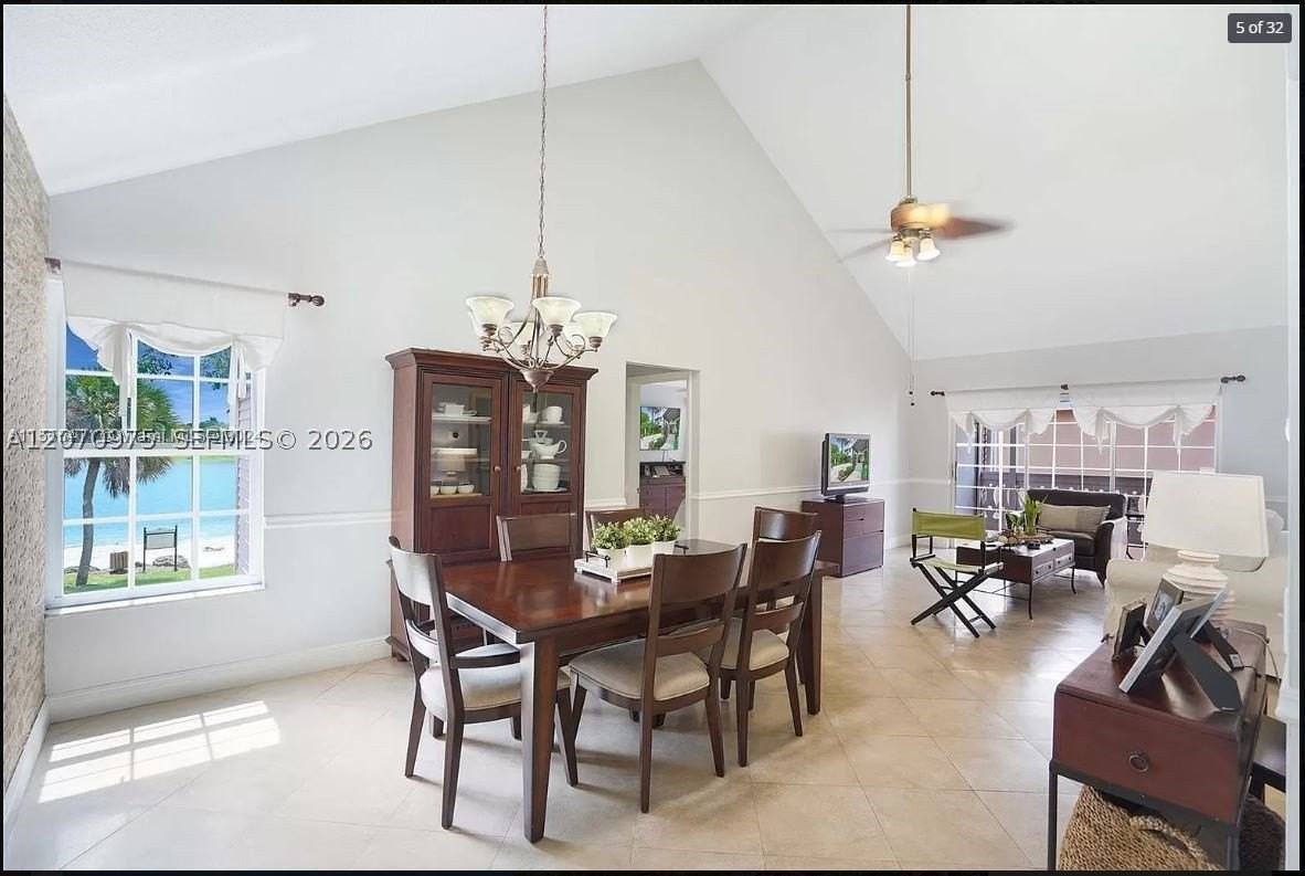 10521 Mahogany Key Cir #207 - Photo 5 of 32