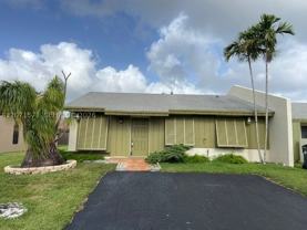 11942 Sw 122nd Pl - Photo 1 of 1