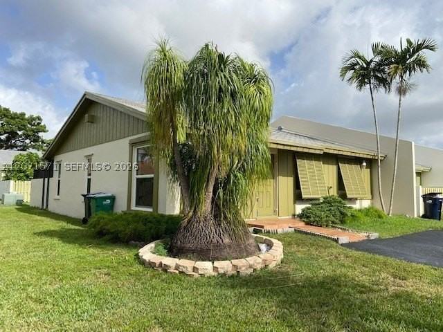 11942 Sw 122nd Pl - Photo 2 of 21