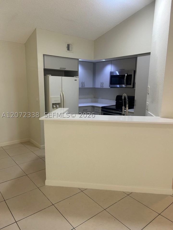 3480 Pinewalk Dr N #135 - Photo 3 of 7