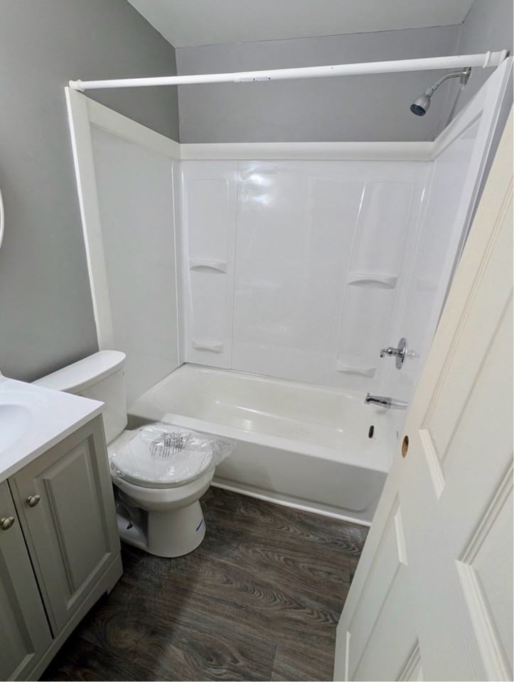 3909 W Kearsley St #1 - Photo 7 of 7
