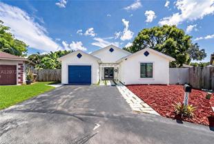 1038 Sw 120th Way #1038 - Photo 1 of 1