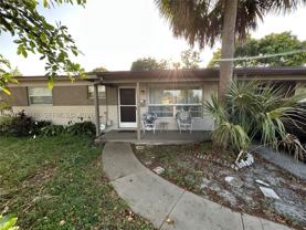 571 Sw 29th Ter - Photo 1 of 1