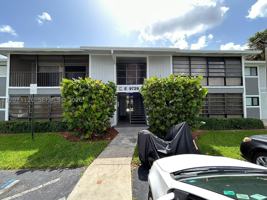 featured image of 9729 Hammocks Blvd #105E
