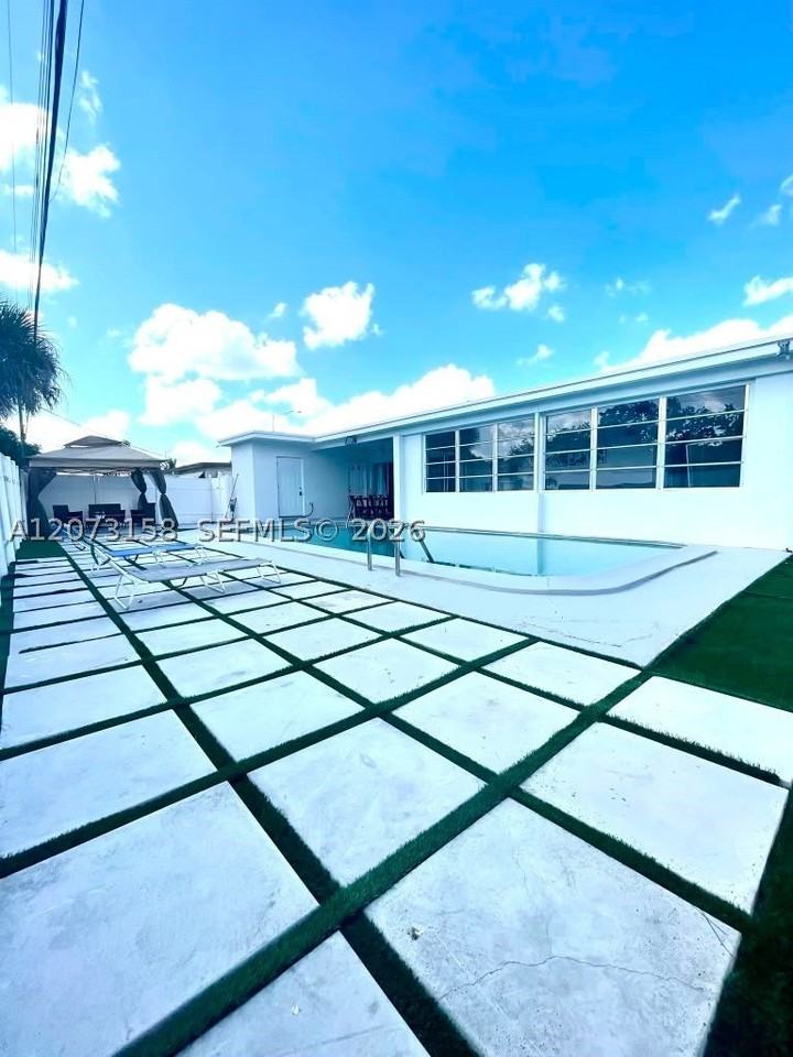 7904 Miramar Pkwy - Photo 6 of 23