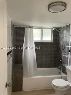 1985 Ne 168th St #7 - Photo 2 of 5