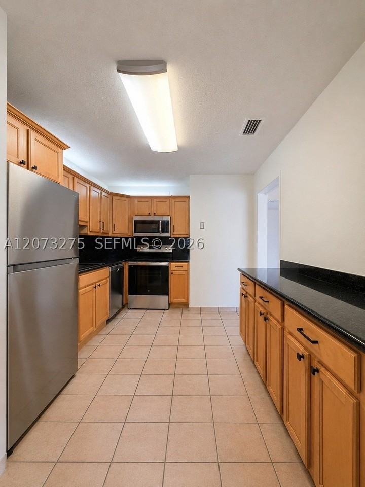 940 Benevento Ave #0 - Photo 6 of 15