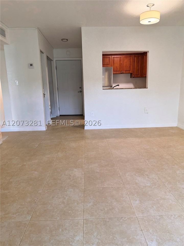 14500 Sw 88th Ave #220 - Photo 5 of 12