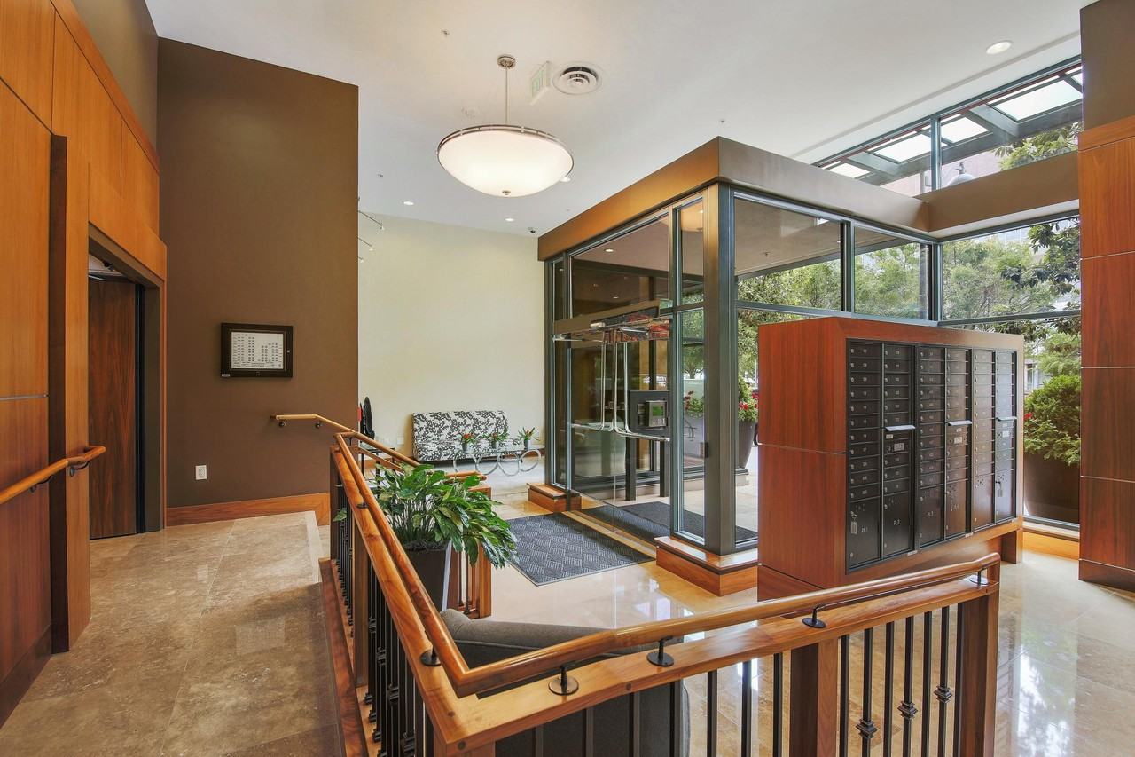 330 Mission Bay Boulevard North #701 - Photo 7 of 21