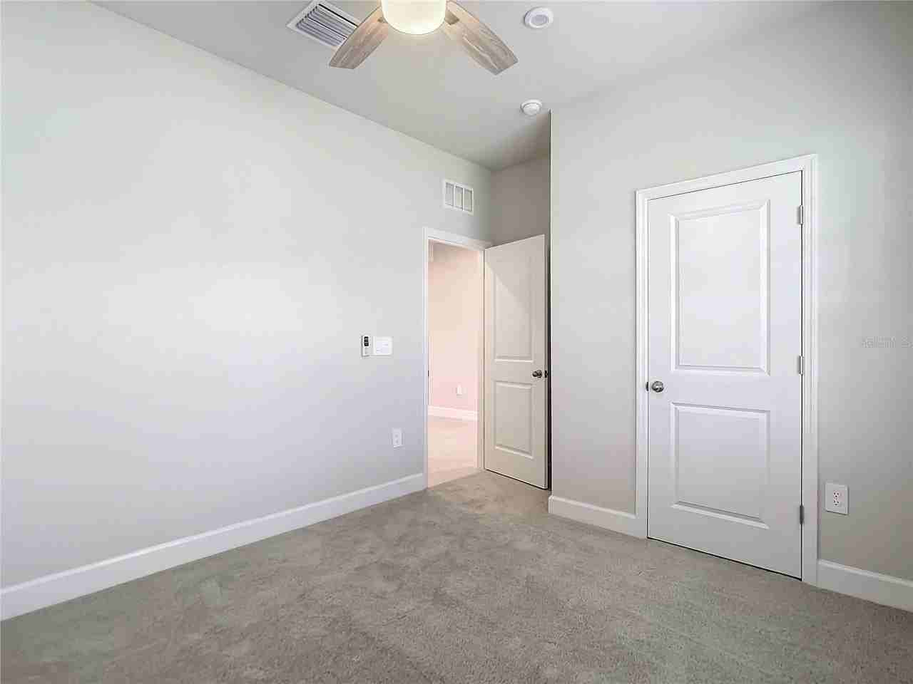 16876 Castoro Dr - Photo 6 of 31