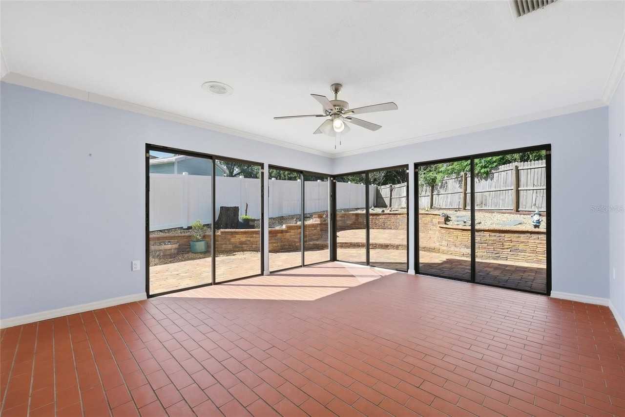 17 Hibiscus Ct - Photo 4 of 26