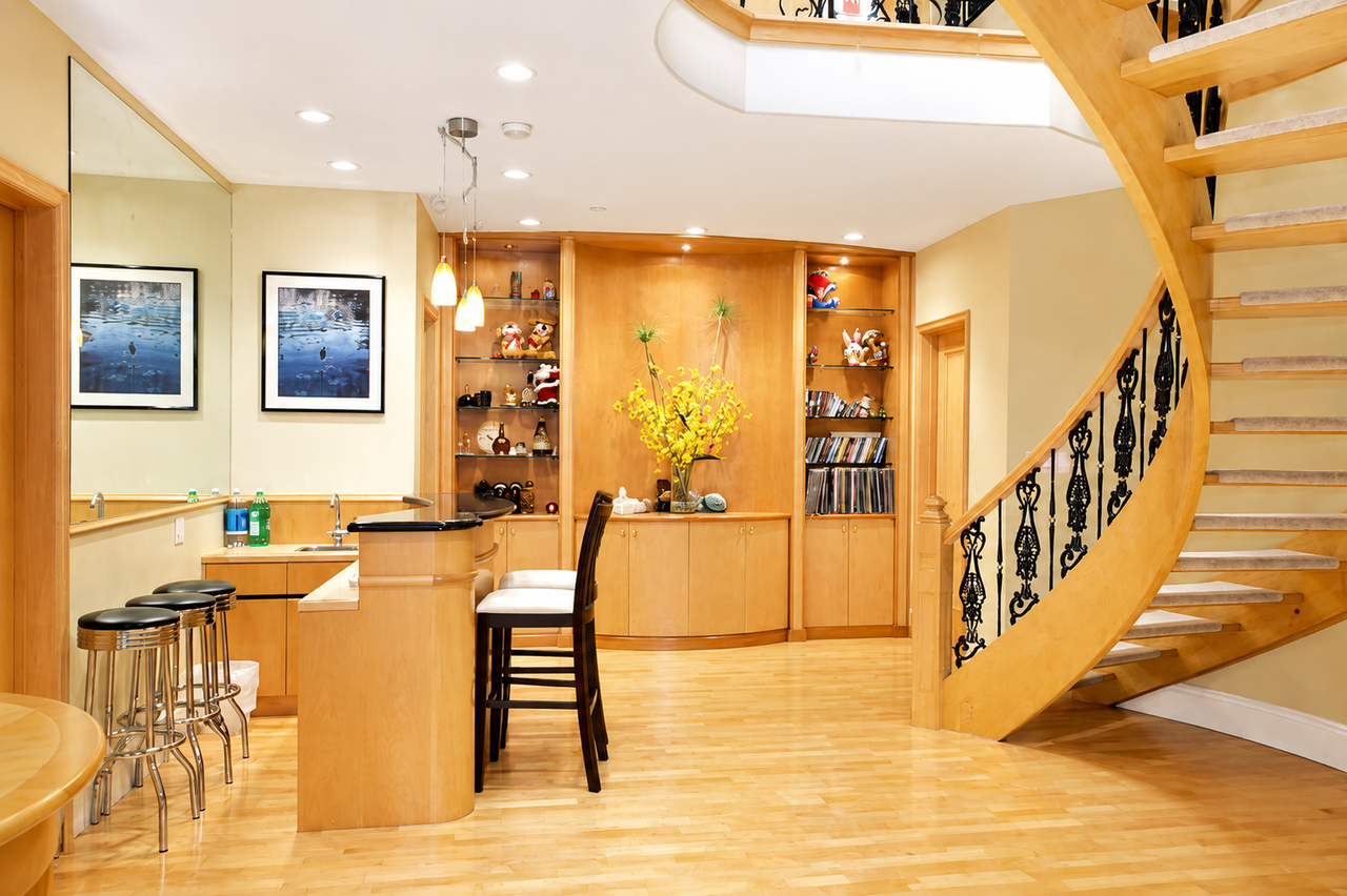 2208 West 34th Avenue - Photo 5 of 13