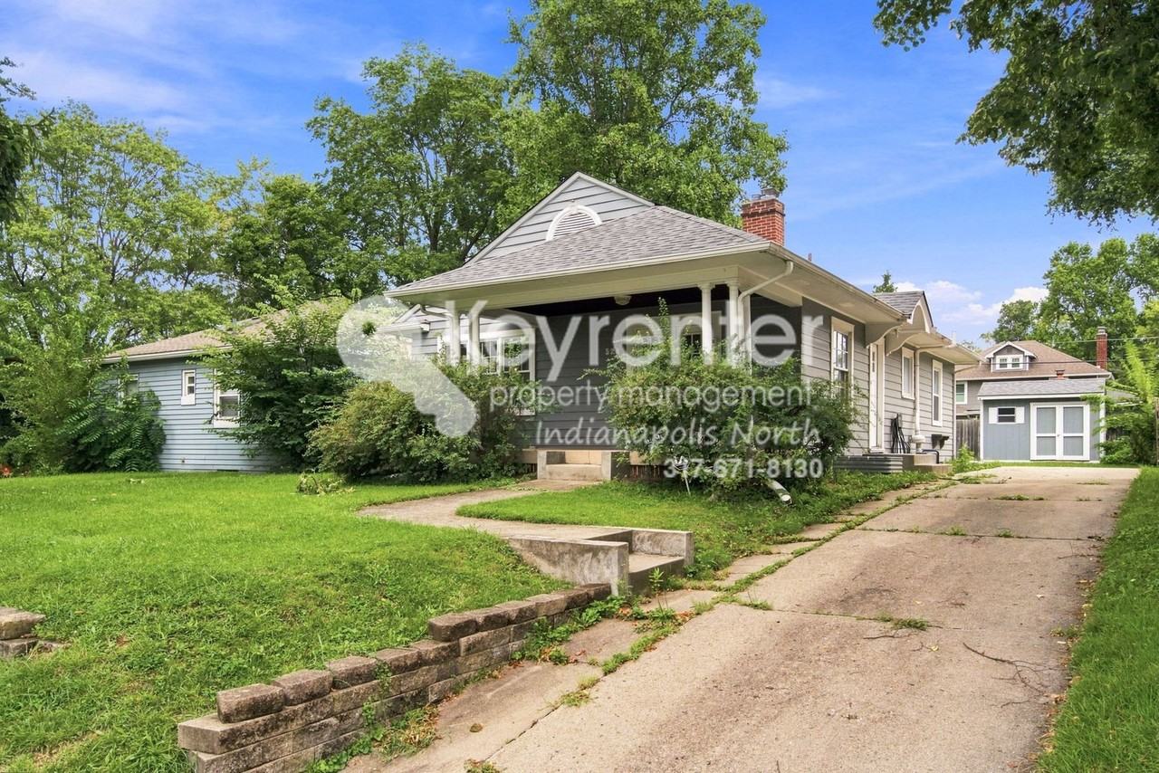 528 W 43rd St - Photo 6 of 16