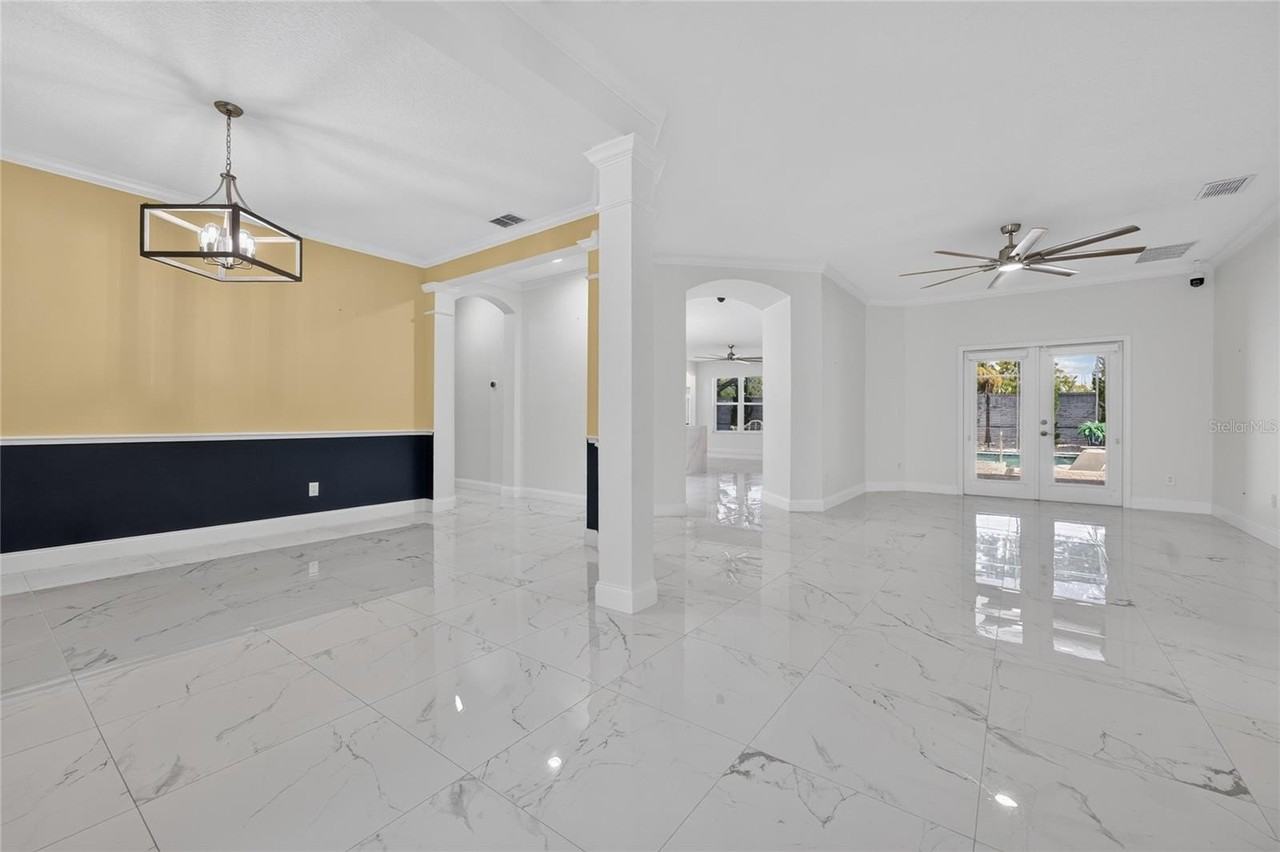 2260 Pickford Cir - Photo 6 of 50
