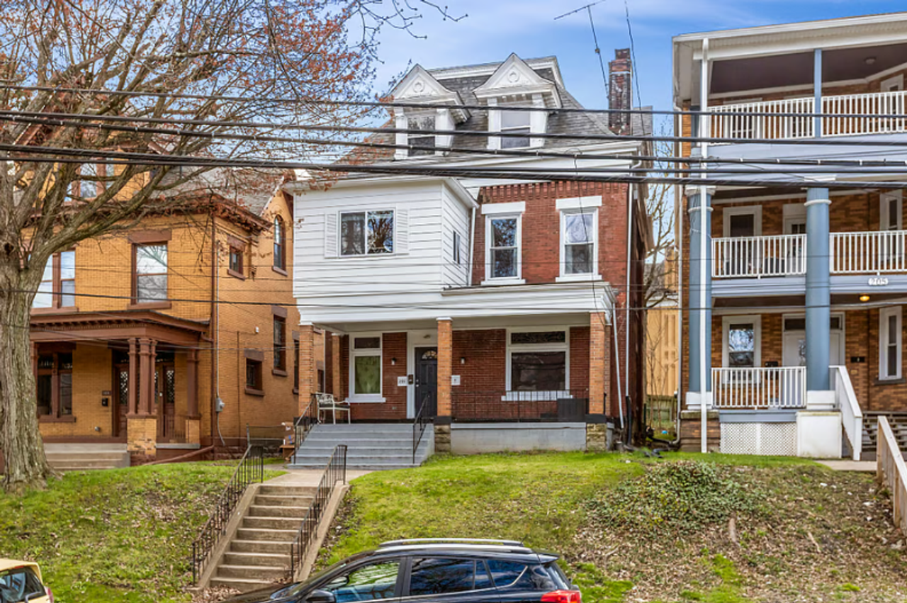 201 Lincoln Avenue - Photo 4 of 15