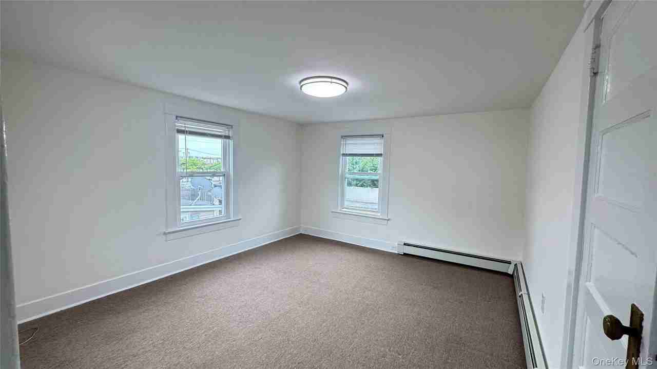 8 Colt Ave - Photo 7 of 14