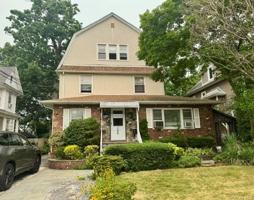 featured image of 100 Earle Ave #1